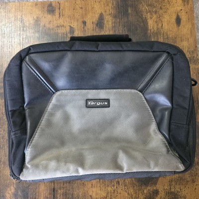 TARGUS Soft Sided Carrying Case Travel Bag Satchel For iPad/Tablet Up To 8''x10''