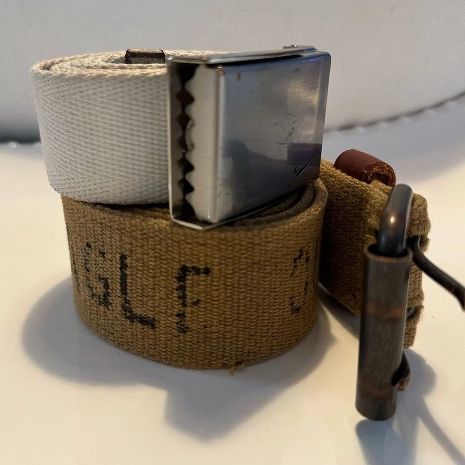 Nike 44.5 y American Eagle 50.5 Cinturones 2 Cinturones Deportes, Informales, Outfitters, Golf Foto 2 de 4