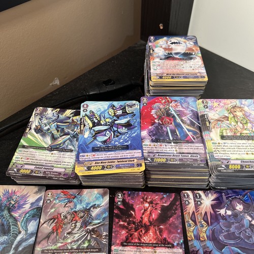 HUGE VANGUARD CARDFIGHT!! TCG CCG Card Game Lot(4) With RRR RR R PR C CARDS - Picture 2 of 17