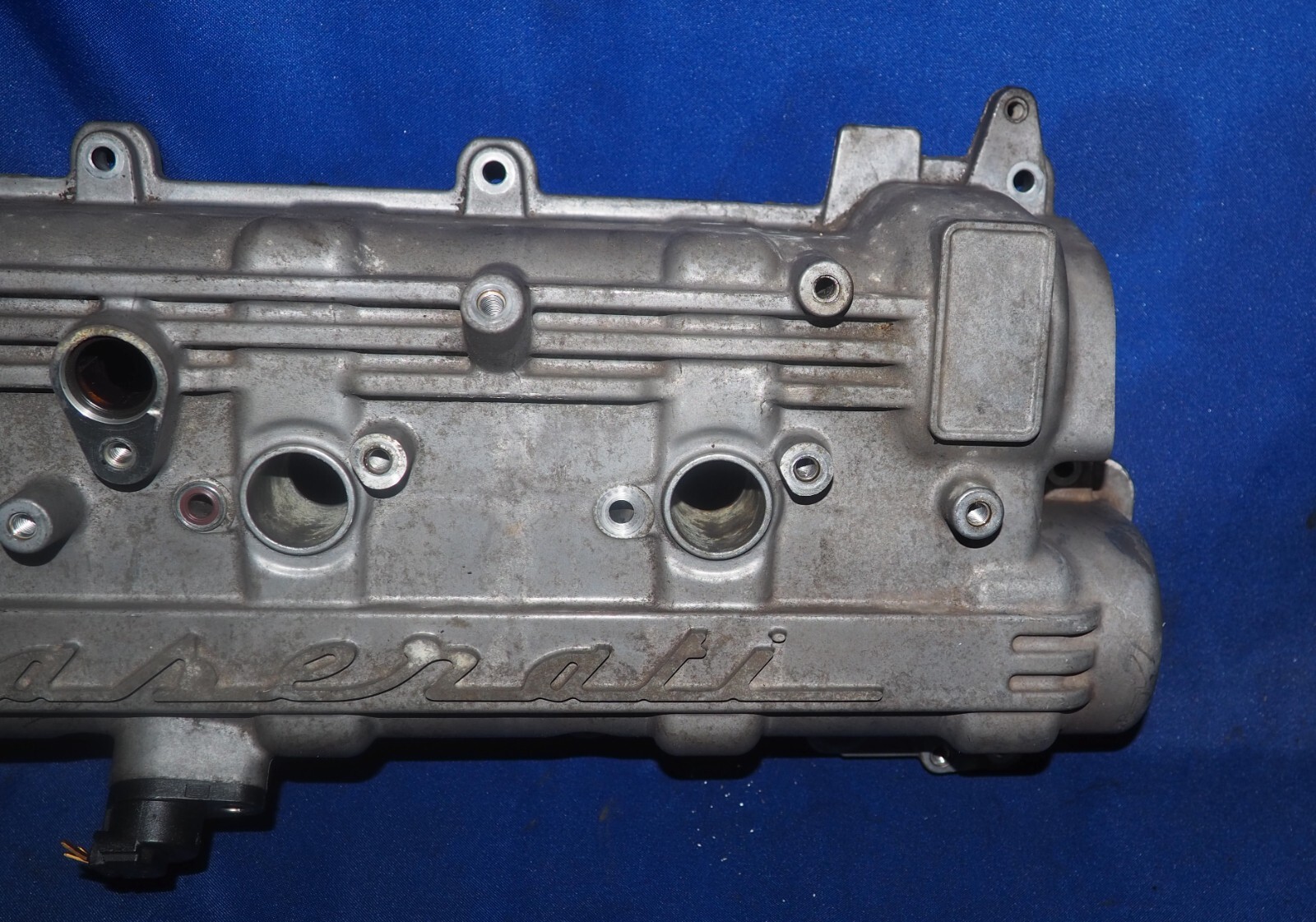 2013-2021 Ghibli Quattroporte Levante F160 3.0L Left Side Engine Valve Cover OE