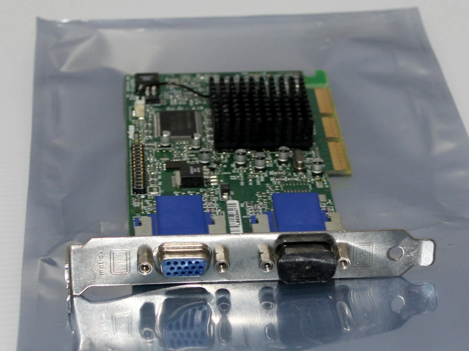 Matrox Millenium G450 DUAL HEAD, 16MB, 64 BIT, AGP 2x/4x, G45-MDHA16D/OE6 WORKIN - Image 2 of 4