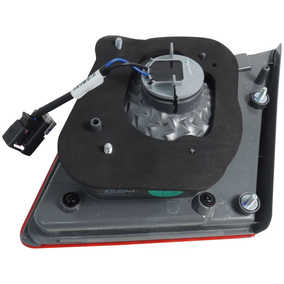 Nuevo OEM GM 2011-15 Chevy Cruze lámpara trasera izquierda maletero montado combinación 95389371 Foto 3 de 3