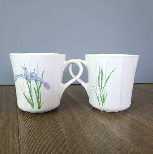 Vintage Corning Corelle Dinnerware Shadow Iris Coffee Cups Mugs Set of 2