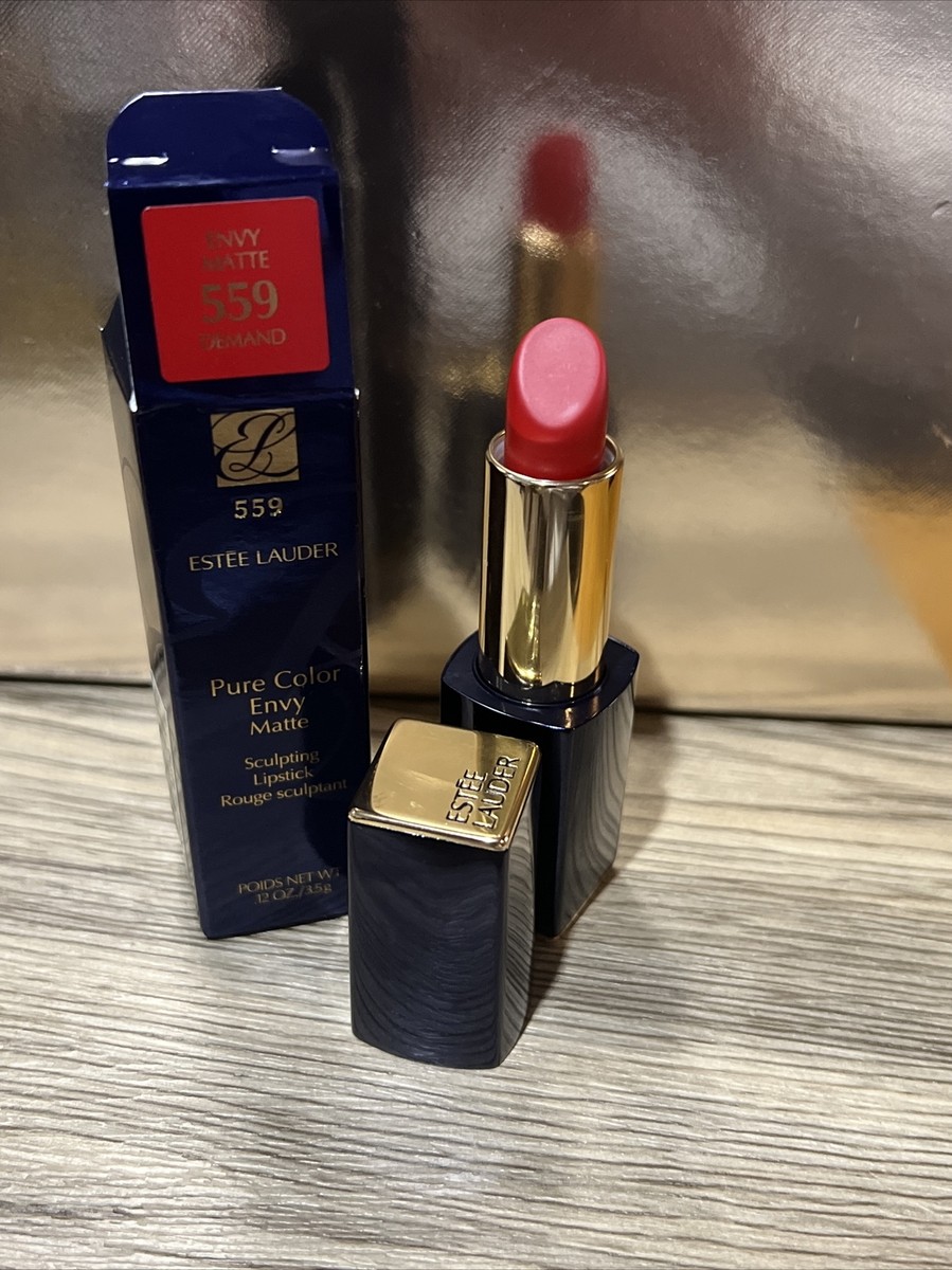 Estée Lauder Pure Color Envy Matte Sculpting Lipstick 559 Demand