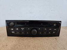 RENAULT CLIO MK3 BOSCH CAR RADIO STEREO CD PLAYER HEAD UNIT PIANO BLACK & CODE