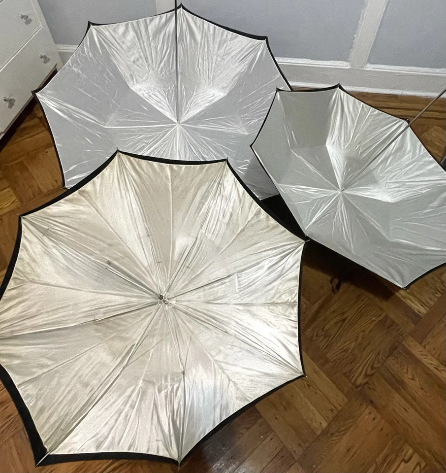 Lote de 3 Paraguas “The Eclipse” Blanco Negro Cubierta 45” Foto 3 de 4