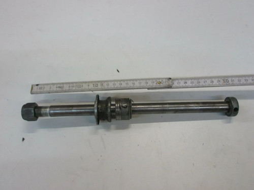 O. Suzuki GS 550 E_D Steckachse hinten (2) Achse Hinterrad Felge axle wheel