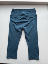 Athleta Women  s Accelerated Crop Leggings Size Small In Blue Color