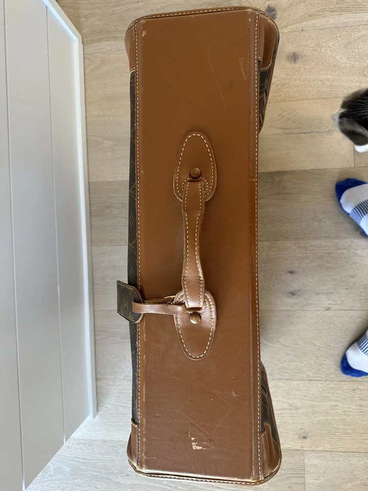 Maleta de viaje Louis Vuitton vintage con monograma de lona Pullman Foto 2 de 4