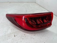 Feu arrière Infiniti QX30