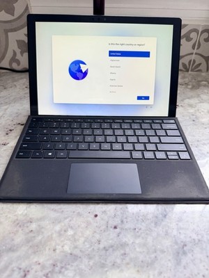 Microsoft Surface Pro 7 Core i7-1065G7 1.3GHz 16GB RAM 256gig SSD Windows 11 Pro