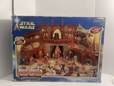 Star Wars Attack Of The Clones Geonosis Battle Arena Playset Partially sealed