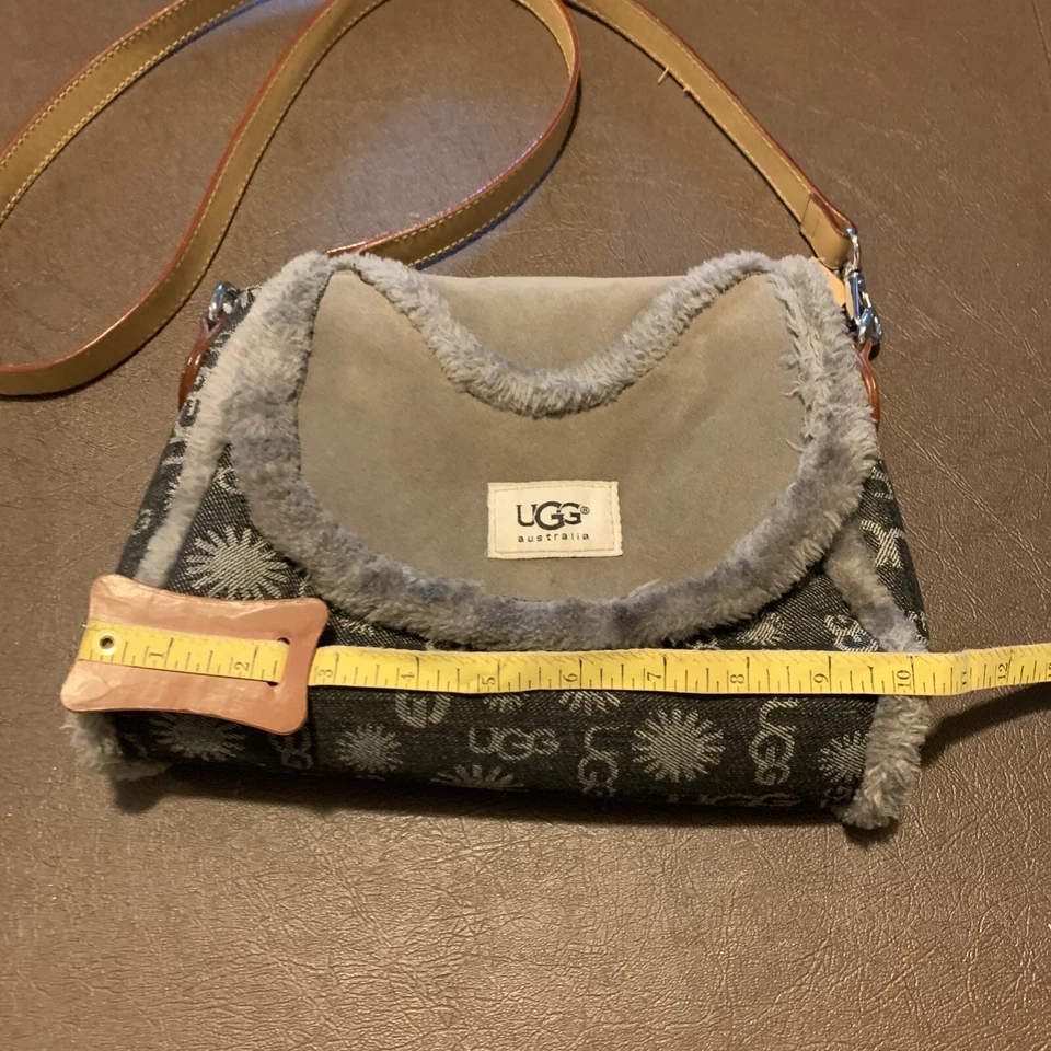 Bolsa tiracolo ugg - Imagem 2 de 4