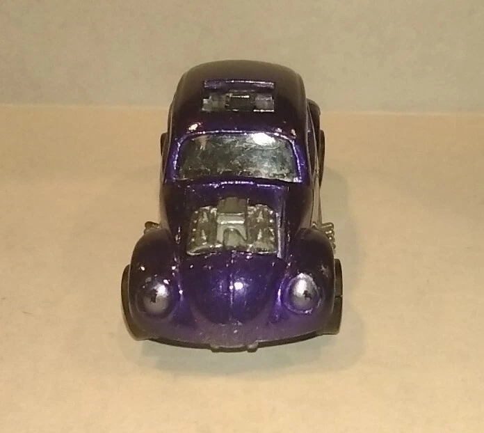 Volkswagen personalizado vintage Mattel Hot Wheels Redline. Color púrpura metálico. Foto 4 de 4