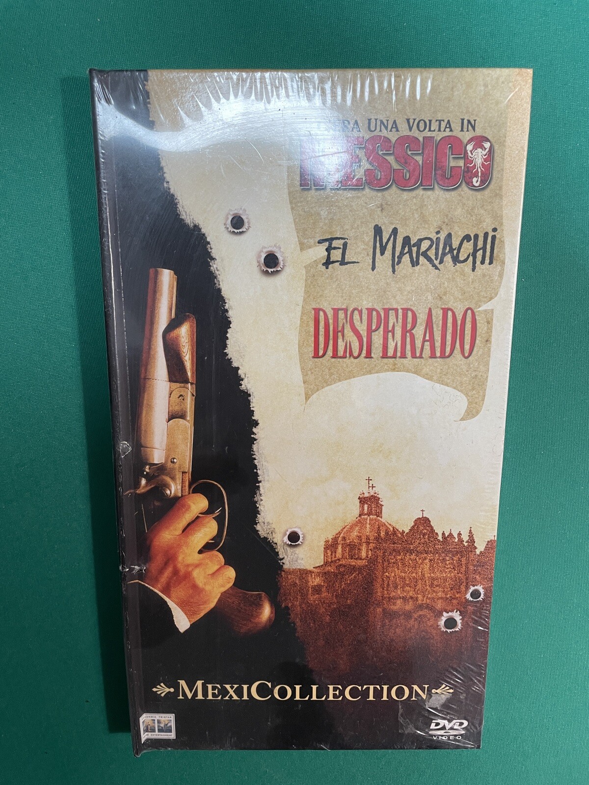Foto 1 di 3