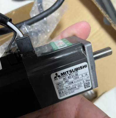 1PC New Mitsubishi HC-KFS13B HCKFS13B AC Servo Motor Free 1PC New Mitsubishi HC-KFS13B HCKFS13B AC Servo Motor Free