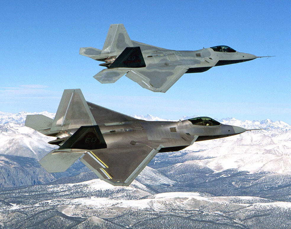 Hobby Master 1:72 HA2823 Lockheed F-22A Raptor USAF Mirror Hobby Master 1:72 HA2823 Lockheed F-22A Raptor USAF Mirror