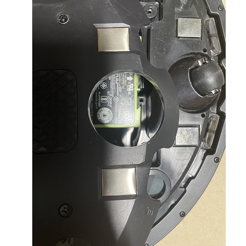 4 PCS Robot Charging Contact Pads for irobot 500, 600, 700, 800, 900, E