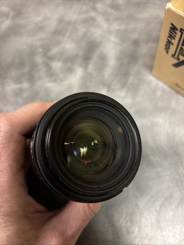 Nikon AF Zoom NIKKOR 35-105mm f/3.5-4.5 Lens Black w/ UV Filter, Caps,manual,box - Picture 10 of 18