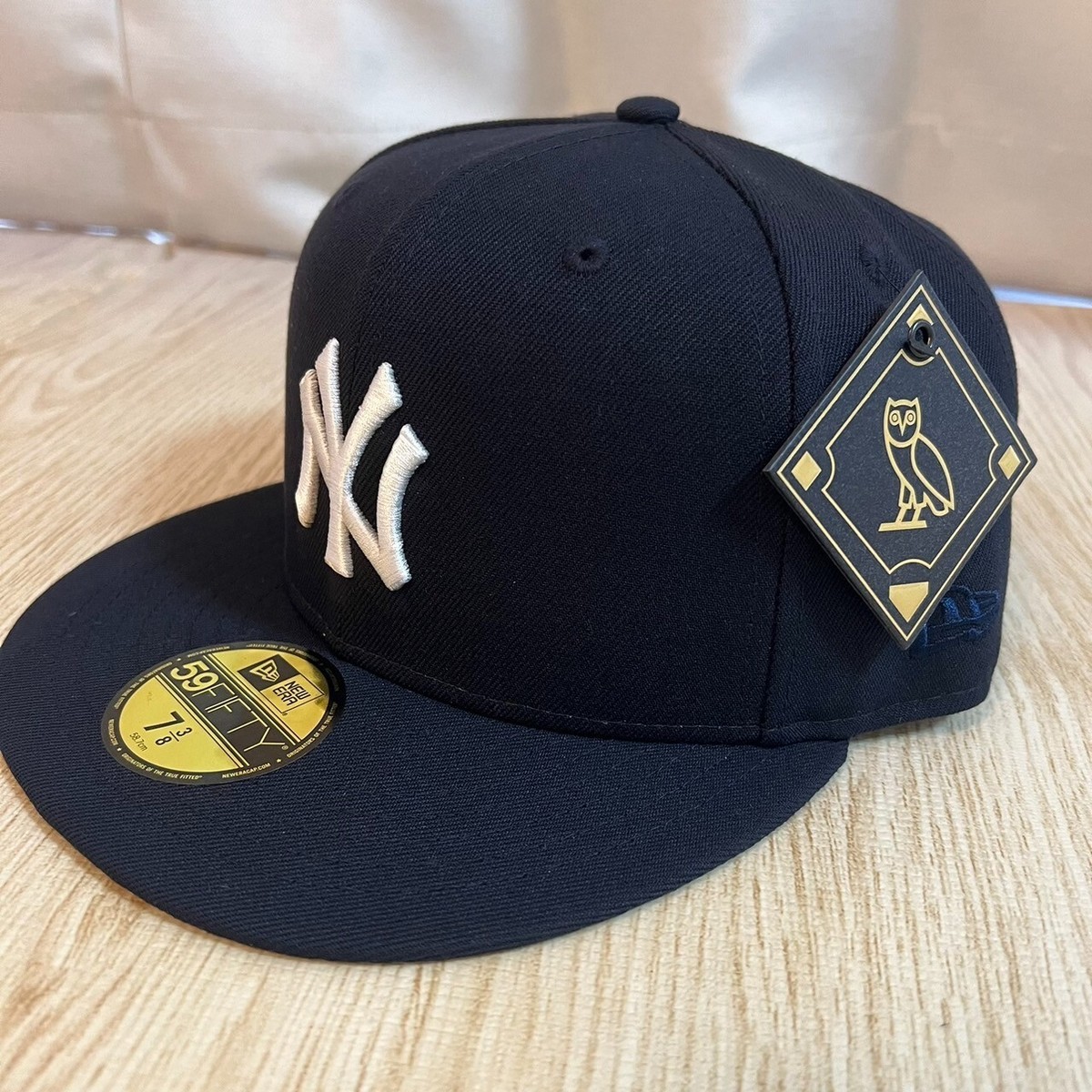 New Era 59FIFTY OVO MLB New York Yankees Navy 7 3/8 New Era 59FIFTY OVO MLB New York Yankees Navy 7 3/8