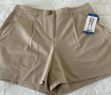 Nautica Jeans Women's Pleated Shorts Size 10 Tan NEW