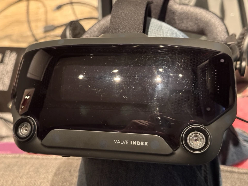 Valve Index Headset HMD Only – with Box & Cables, Tested Working - Image 2 of 4