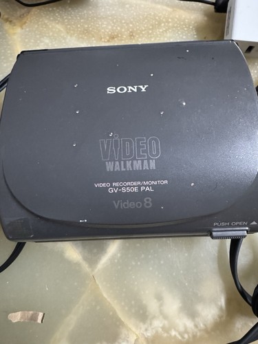 Sony GV-S50E Video Walkman Video 8mm Kassette Recorder / Monitor Top Selten - Bild 1 von 9
