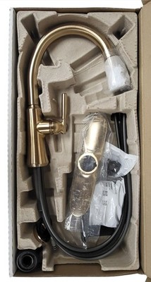 Delta 9179-CZ-DST Coranto 1.8 GPM Champagn Single Hole Pull Down
