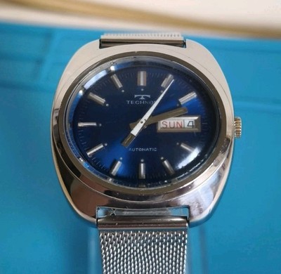 Technos automatic Wristwatch cushion case Swiss cal. Eta 2789