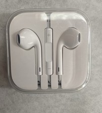 Genuine OEM Apple iPhone Wired Earpods Earphones Earbuds 3.5mm Jack CASE NEW