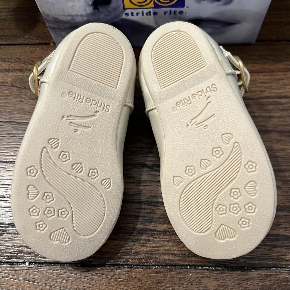 Stride Rite Baby Stacy Ecru Patent Mary Jane Dress Shoes Size 3M NIB - Image 2 of 4