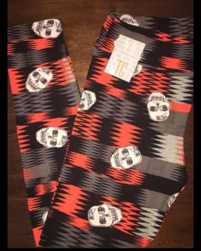 NEW LuLaRoe Tall & Curvy TC (12-18) Witch Halloween Scary Skeleton Leggings - Picture 2 of 5