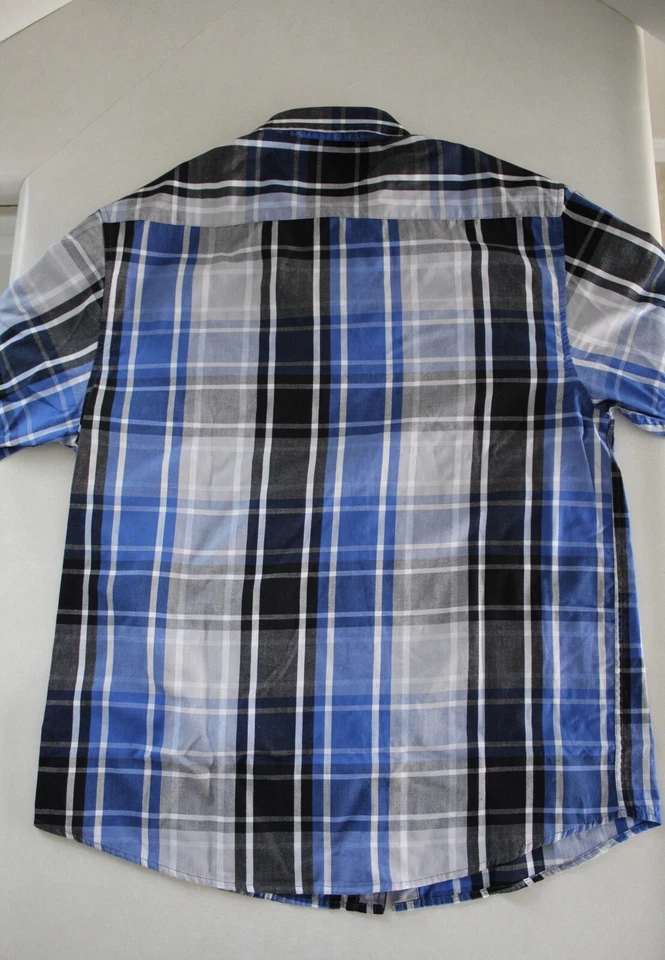 Camisa con botones de algodón manga larga AIRWALK para niños talla 18 Foto 2 de 3