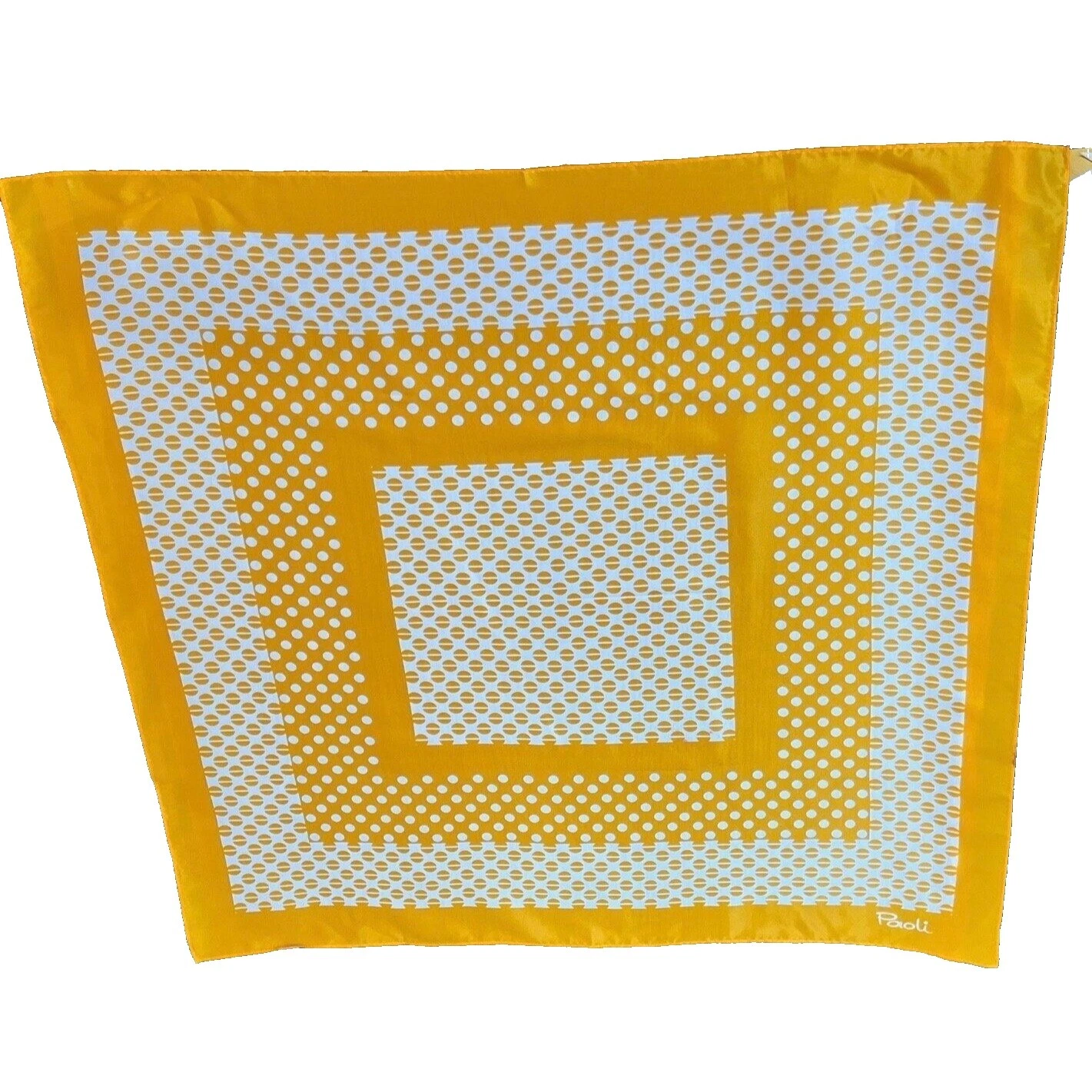 白色几何 1970s 复古配件