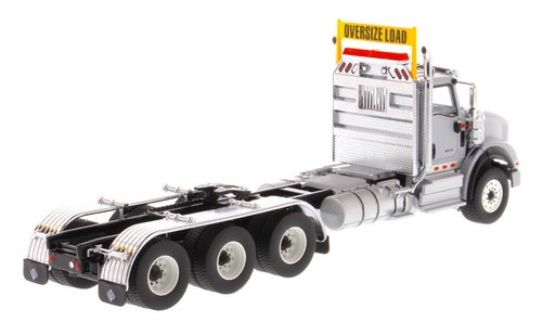 INTERNATIONAL HX620 DAY CAB TRIDEM TRACTOR GREY 1/50 BY DIECAST MASTERS 71011 - Picture 6 of 9