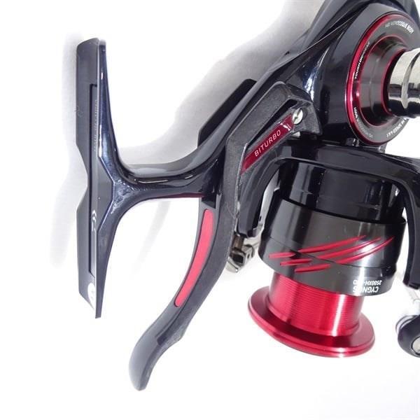 DAIWA ダイワ　23シグナス 2500XH-LBD CYGNUS Daiwa 23 CYGNUS 2500XH-LBD Lever Break Spinning Reel Japan