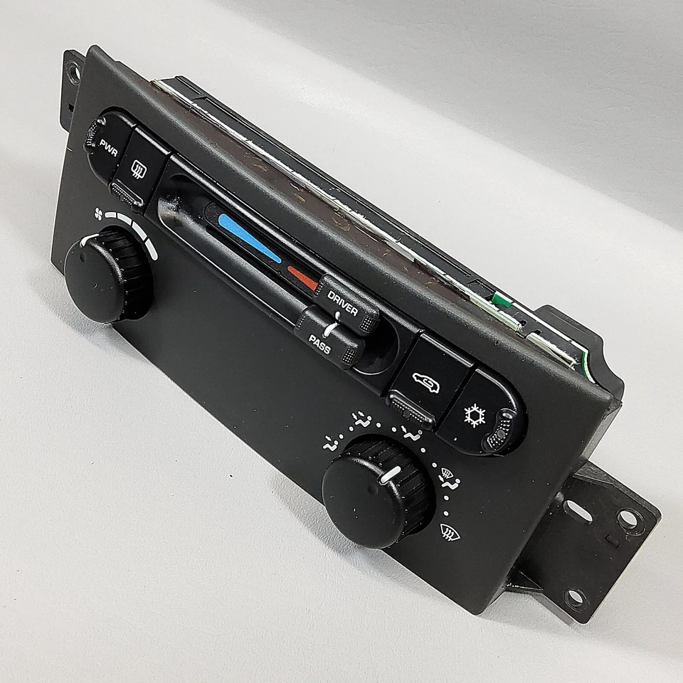 Unidad de control de calefacción de aire acondicionado HVAC montada en el tablero para 05-06 Chrysler Pacifica 05005460AA Foto 2 de 4