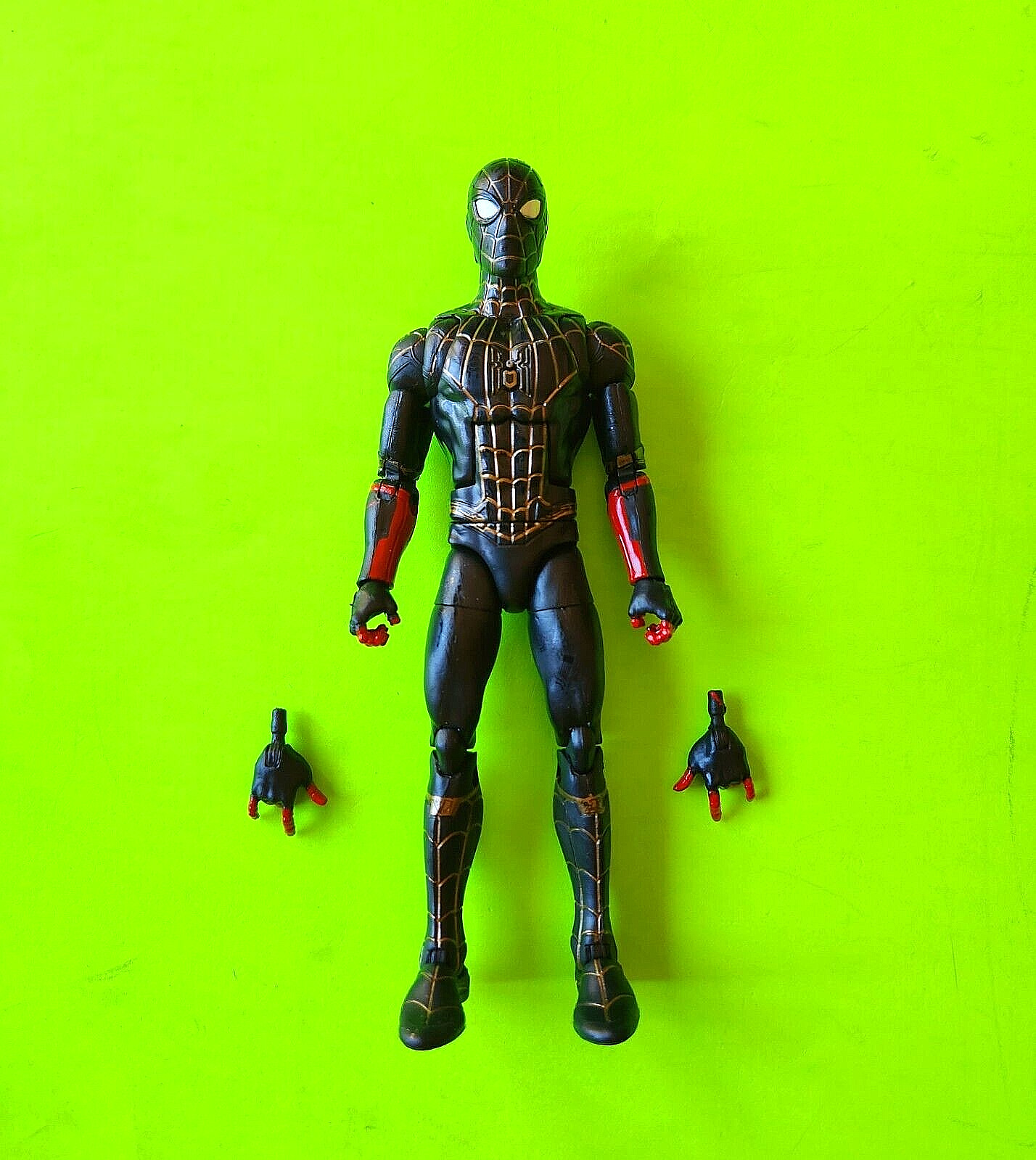 Marvel Legend 6" Black & Gold Suit Spider-Man Figure only no box- NO BAF piece