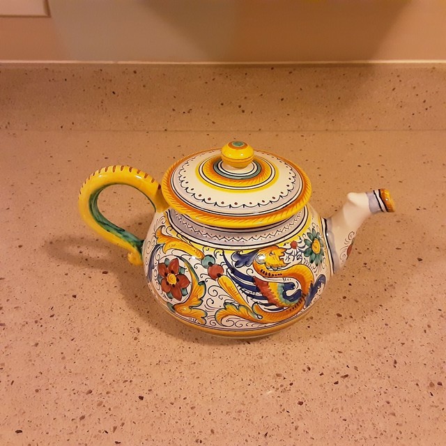 Cottura Rafaellesco Ceramic Art Imports Teapot Made in Italy