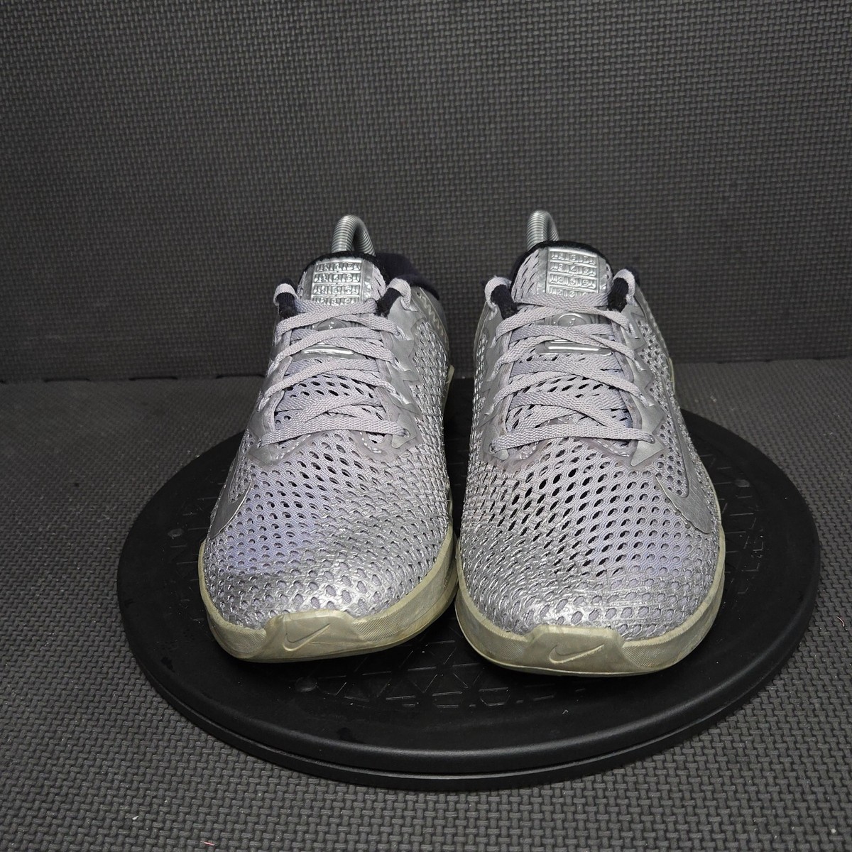 NIKE Metcon 6 Silver Mesh Training Shoes Sneakers Mens Sz 10.5 Nike Metcon 6 Mens - 101 main image 3