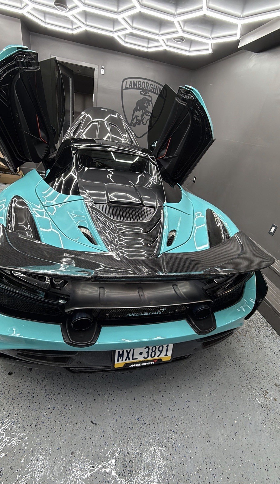 McLaren 720S Rear Rear spoiler