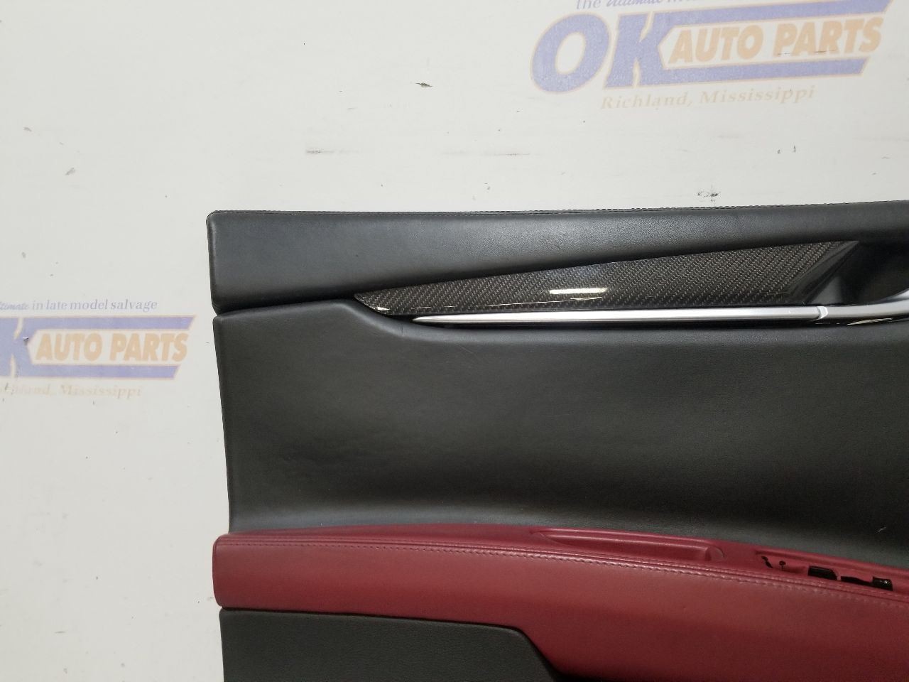 Maserati Ghibli 2014-2014 Front Left Door pocket trim Red