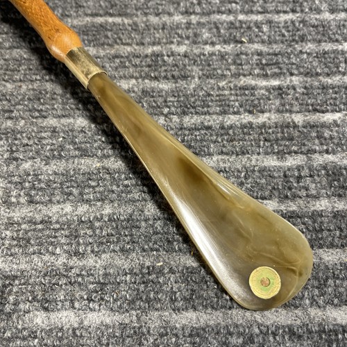 Vtg Bamboo Long Handle Bakelite Shoe Horn Wood Carved Dog Original Italy 21.5" - Picture 6 of 6