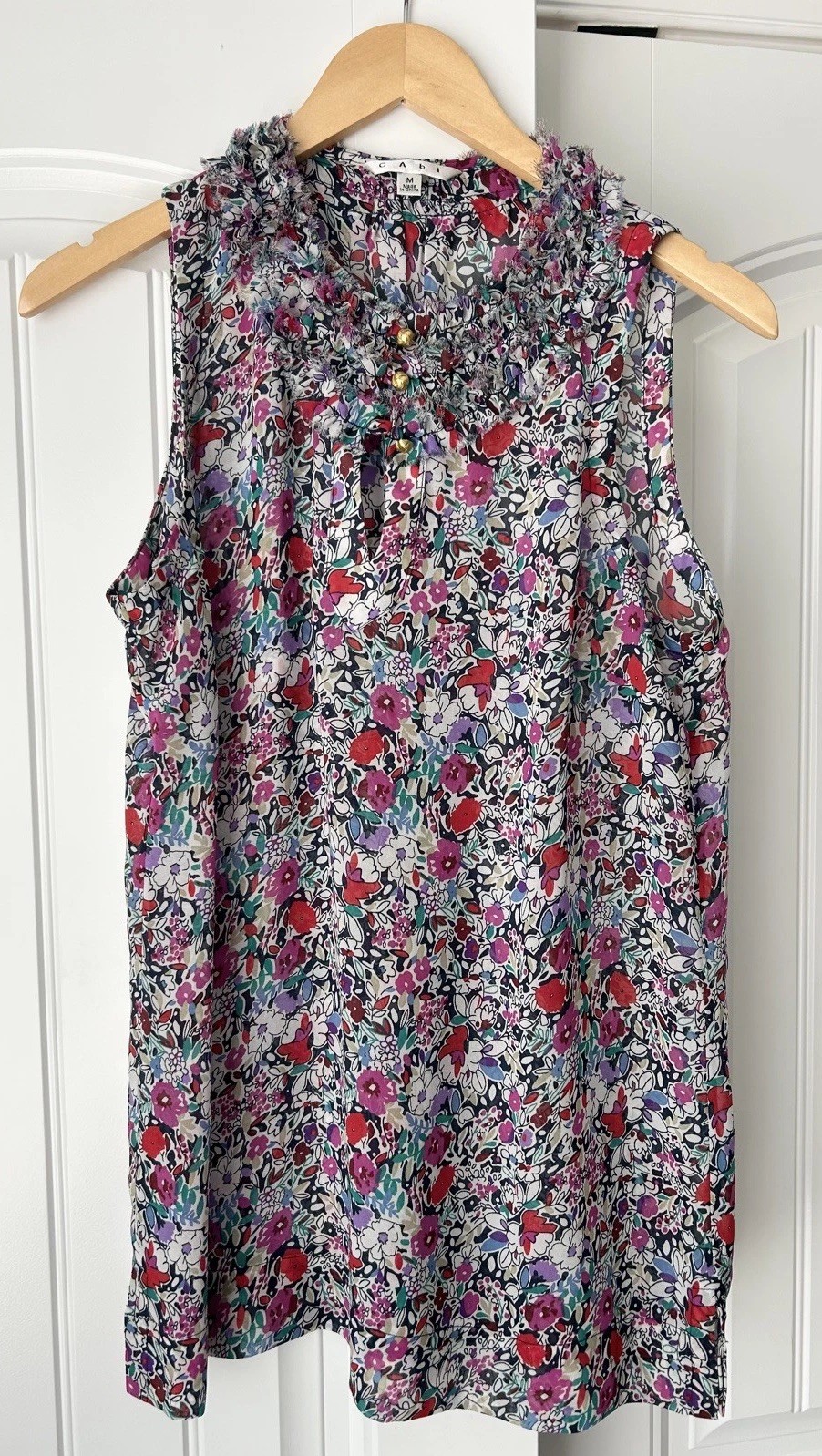 Cabi Liberty Floral Ruffle Neck Keyhole Sleeveless Blouse Top Women's M Boho