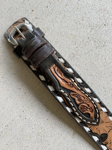 Vintage WRIGHT Brown Leather TOOLED Western Belt Womens Size 32