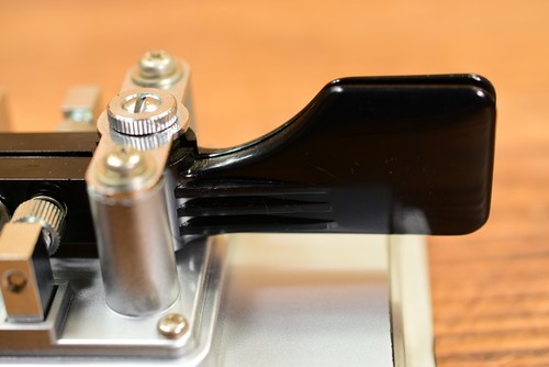Hi-Mound MK-703 CW Paddle Morse Code Key Vintage Japan Ham Radio Tested #5G - Picture 14 of 16