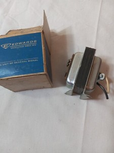 Edwards Transformer Primary 120 v 60 Hz Secondary 16 v 10 VA Cat. # 591 