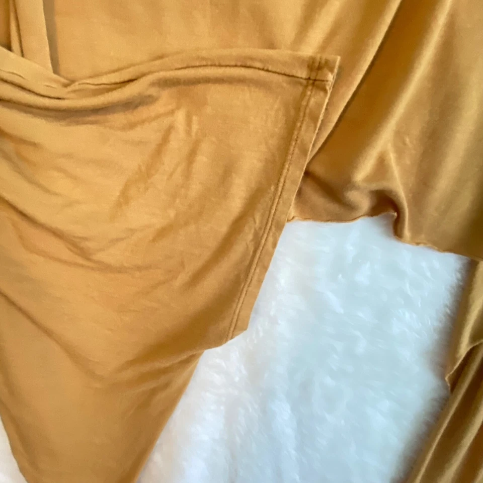 BLUSH Nursing Drapeado Feminino OS Manga Aberta Larga Amarelo Amamentação Leve - Imagem 4 de 4