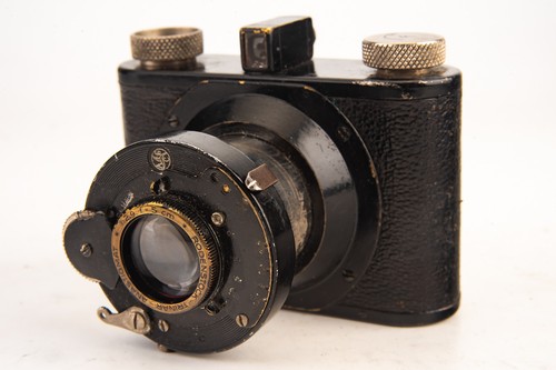 F Deckel-Munchen Viewfinder Camera with Rodenstock Trinar 5cm f2.9 Lens RARE V25