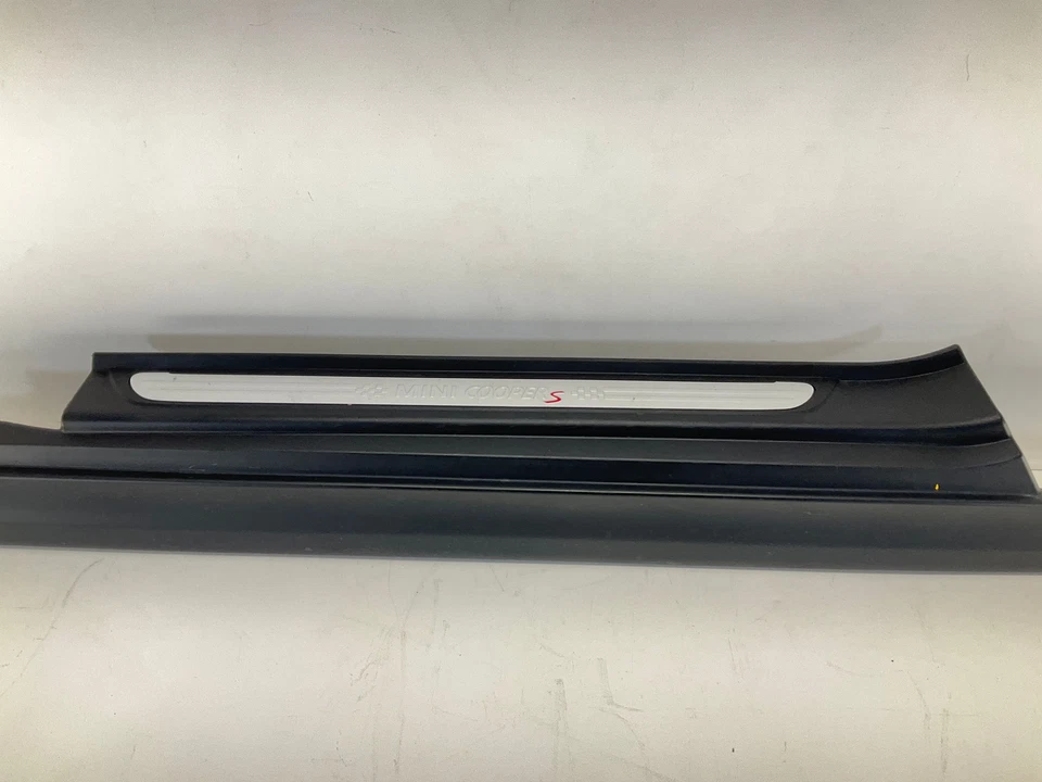 14-22 MINI Hardtop Cooper F56 2 Dr Driver-Left Side Rocker Panel Skirt Molding C - Image 3 of 4